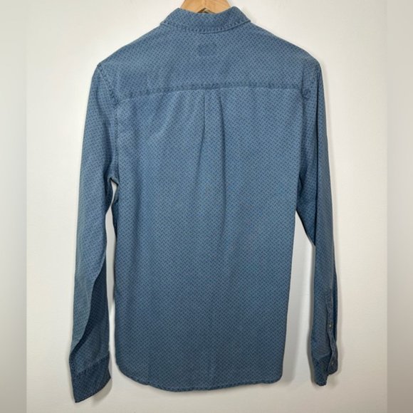 Men's Marine Layer Poe Button Down in Faded Indigo Medium - Picture 7 of 7